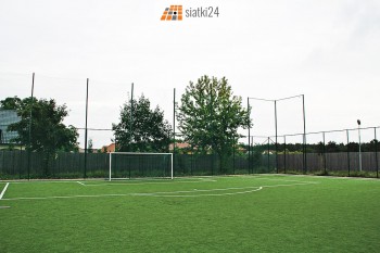 Nidzica Siatki na ogrodzenie boiska do piłki nożnej ( stadion i boisko piłkarskie ) Sklep Nidzica